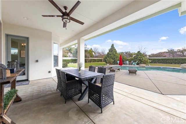 15521 Georges Letour Avenue, Bakersfield CA: https://media.crmls.org/medias/e6c7ebb3-a080-4d33-9287-4fe176598ef7.jpg