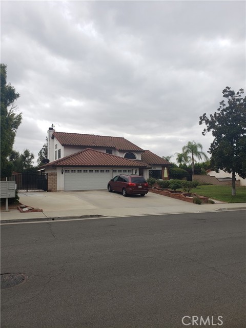 259 Cottonwood Ave, Riverside, CA 92506