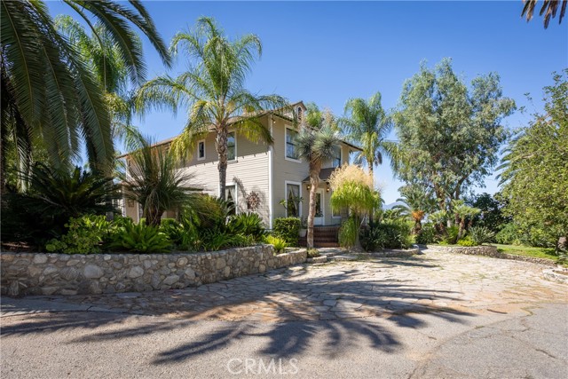 628 Sunnyside Avenue, Redlands CA: https://media.crmls.org/medias/e6c91b56-a7c1-420d-bec1-52f83296ea34.jpg
