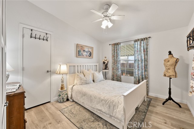 22221 Bloomfield, 30 photo 20