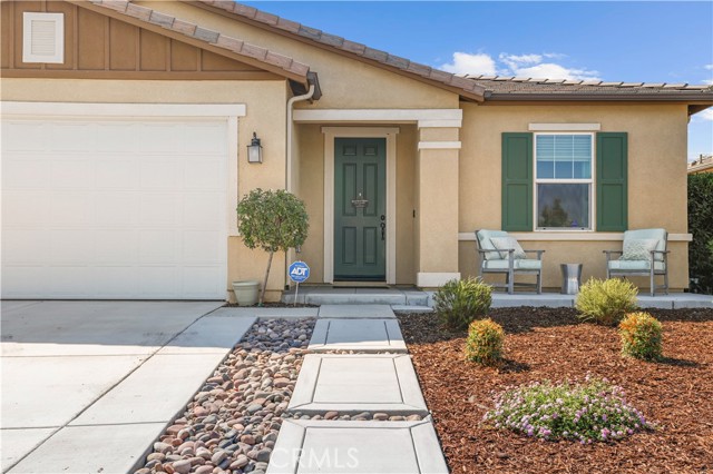 Detail Gallery Image 2 of 24 For 30723 Silky Lupine Dr, Murrieta,  CA 92563 - 4 Beds | 3 Baths