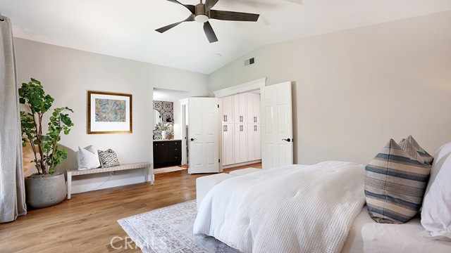 23782 Lagarto, Mission Viejo CA: https://media.crmls.org/medias/e6cacc29-5cf2-4838-b3e0-18423b9c6314.jpg