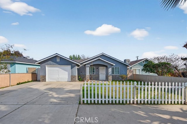 Detail Gallery Image 10 of 50 For 705 S C, Madera,  CA 93638 - 4 Beds | 2 Baths