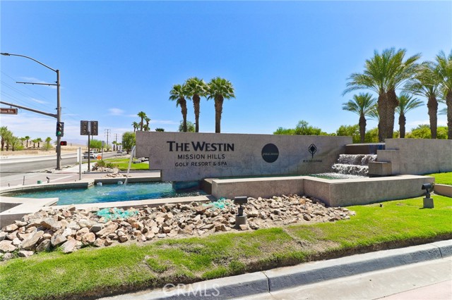 77 Syrah, Rancho Mirage CA: https://media.crmls.org/medias/e6cc65cc-73c4-4ae0-84c0-978b048b4b2f.jpg