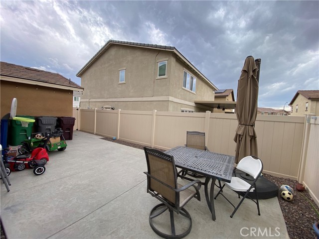 10299 Kite Court, Moreno Valley CA: https://media.crmls.org/medias/e6cd0365-2d7a-4ca8-94b7-711b84b7af81.jpg