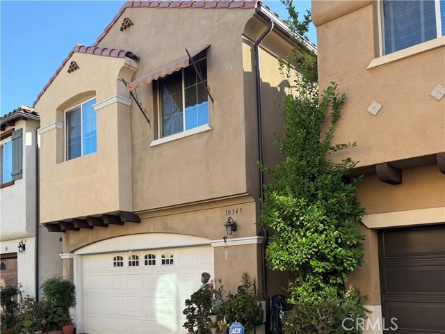10349 Diamond Way, Los Angeles, CA 91331 photo 2