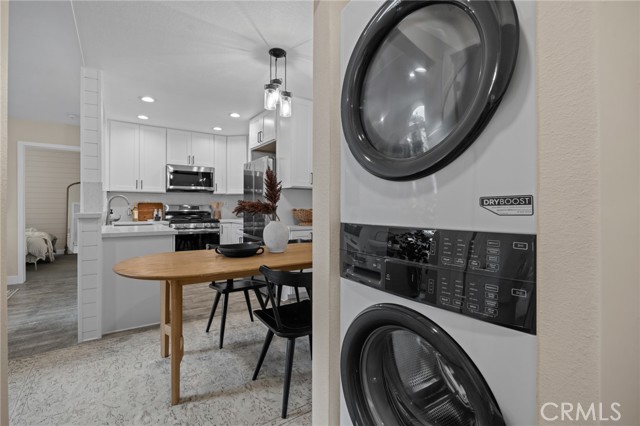 Detail Gallery Image 17 of 22 For 7 Rosa, Rancho Santa Margarita,  CA 92688 - 2 Beds | 2 Baths