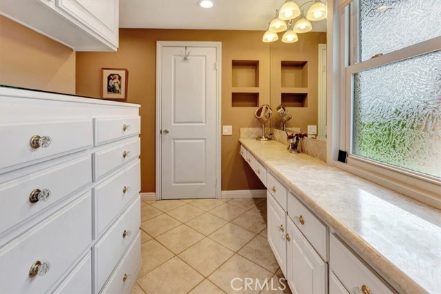 Detail Gallery Image 18 of 31 For 25412 Pacifica Ave, Mission Viejo,  CA 92691 - 4 Beds | 3 Baths