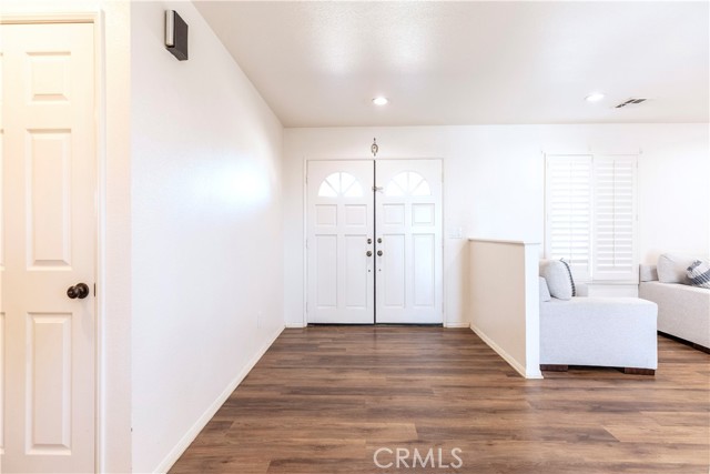 Detail Gallery Image 3 of 30 For 5732 Charan Rd, Rosamond,  CA 93560 - 3 Beds | 2 Baths