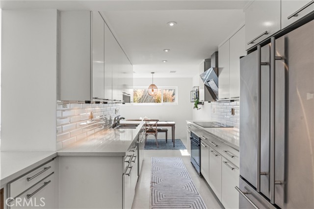 Detail Gallery Image 9 of 31 For 1230 Horn Ave #101,  West Hollywood,  CA 90069 - 2 Beds | 2 Baths