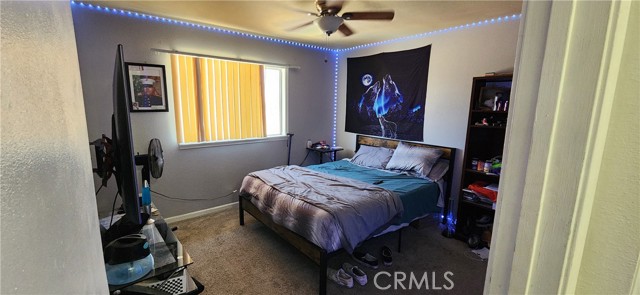 713 Walnut Drive, Lake Elsinore CA: https://media.crmls.org/medias/e6cf56da-8fb5-40a4-9b24-45ea6e5b4cf9.jpg