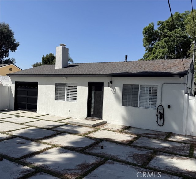 7315 Jamieson Avenue, Reseda CA: https://media.crmls.org/medias/e6d01706-9665-487d-af3d-809089e5e576.jpg