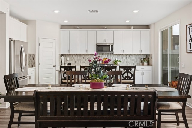 Detail Gallery Image 13 of 63 For 28427 Farm Creek Way, Valley Center,  CA 92082 - 4 Beds | 3 Baths