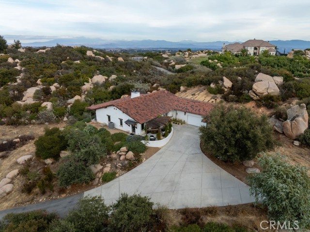 Detail Gallery Image 1 of 39 For 42095 Lorraine Cir, Murrieta,  CA 92562 - 3 Beds | 3 Baths