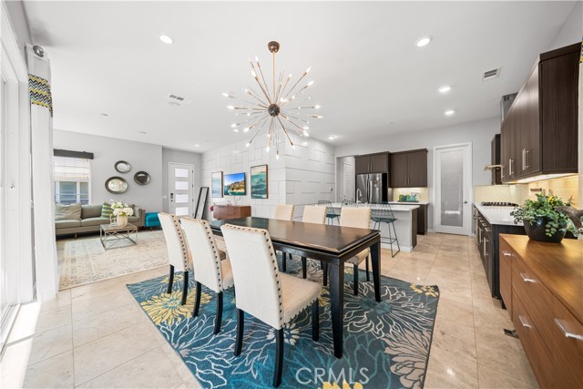 Detail Gallery Image 9 of 67 For 814 Beacon, Irvine,  CA 92618 - 3 Beds | 2/1 Baths