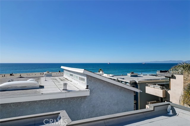 120 36th Place, Manhattan Beach, California 90266, 3 Bedrooms Bedrooms, ,2 BathroomsBathrooms,Residential,Sold,36th,SB23014621