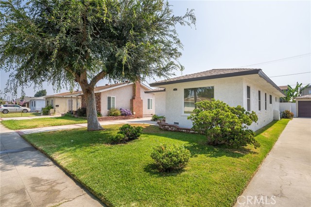 6428 Johnson Avenue, Long Beach, California 90805, 3 Bedrooms Bedrooms, ,2 BathroomsBathrooms,Single Family Residence,For Sale,Johnson,CV24140383