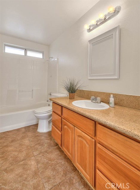 Detail Gallery Image 46 of 56 For 13571 Copperstone Dr, Victorville,  CA 92392 - 3 Beds | 2 Baths