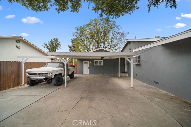 22353 Roscoe Boulevard, West Hills CA: https://media.crmls.org/medias/e6d5115a-7e31-4db0-af4c-ab15f9640c69.jpg
