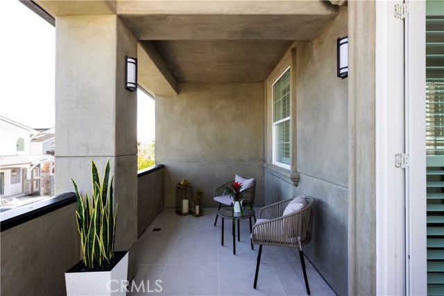 2681 Crestview Drive, Newport Beach CA: https://media.crmls.org/medias/e6d52f88-a705-456d-9029-97f8cadec465.jpg