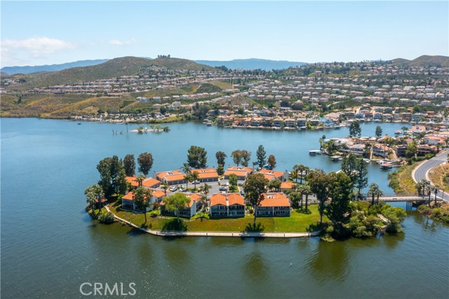Detail Gallery Image 36 of 41 For 22084 Treasure Island Dr #29,  Canyon Lake,  CA 92587 - 2 Beds | 2 Baths