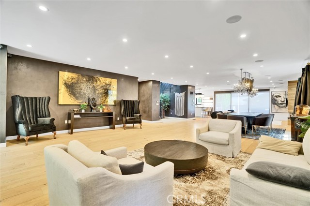 Detail Gallery Image 8 of 75 For 618 6th Ave, Venice,  CA 90291 - 4 Beds | 4 Baths