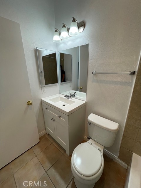 11459 Collins Street, 210 photo 13