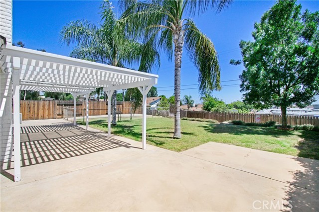24409 Dunlavy Court, Moreno Valley CA: https://media.crmls.org/medias/e6d6e75f-5225-430a-a729-be43b4833406.jpg