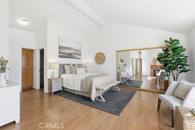 Detail Gallery Image 15 of 23 For 2113 Marshallfield Ln #B,  Redondo Beach,  CA 90278 - 4 Beds | 2/1 Baths