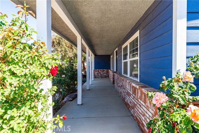 Detail Gallery Image 8 of 38 For 5137 W Avenue L, Quartz Hill,  CA 93536 - 4 Beds | 2 Baths