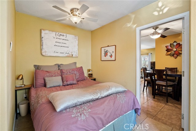 1002 Par Avenue, Paso Robles CA: https://media.crmls.org/medias/e6d7b101-82f7-4dc7-a8cd-07c16c4ab4bb.jpg