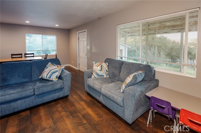 Detail Gallery Image 10 of 67 For 595 Long Bar, Oroville,  CA 95966 - 3 Beds | 2 Baths