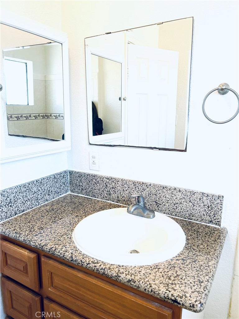 MLS #OC22044439 image #8