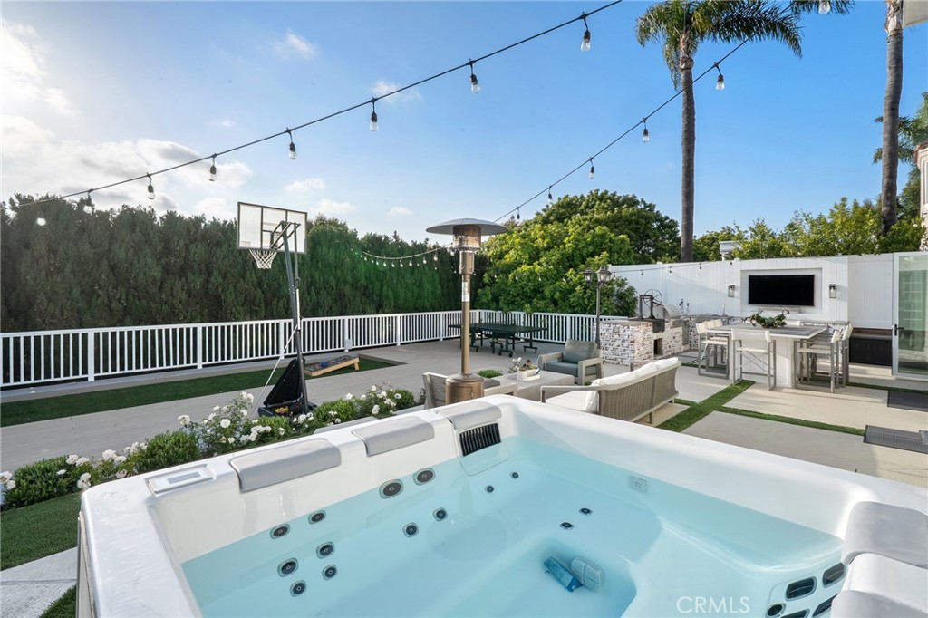 MLS #OC25118659 img 27