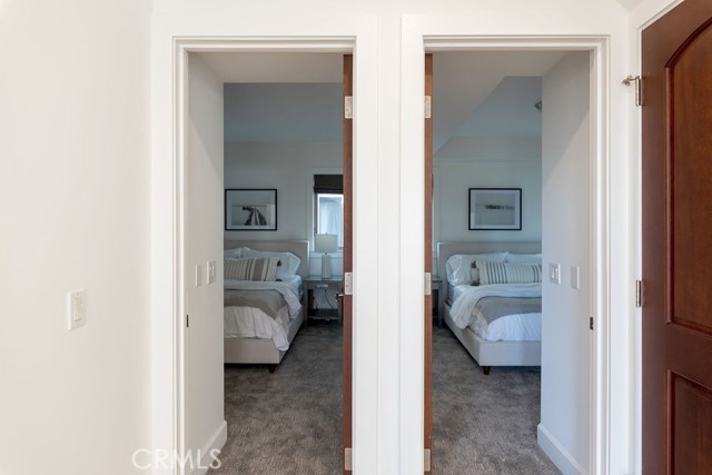 Detail Gallery Image 16 of 42 For 223 Seaview St, Manhattan Beach,  CA 90266 - 3 Beds | 3/1 Baths