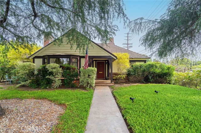 Detail Gallery Image 37 of 55 For 14060 Chandler Bld, Sherman Oaks,  CA 91401 - 3 Beds | 2 Baths