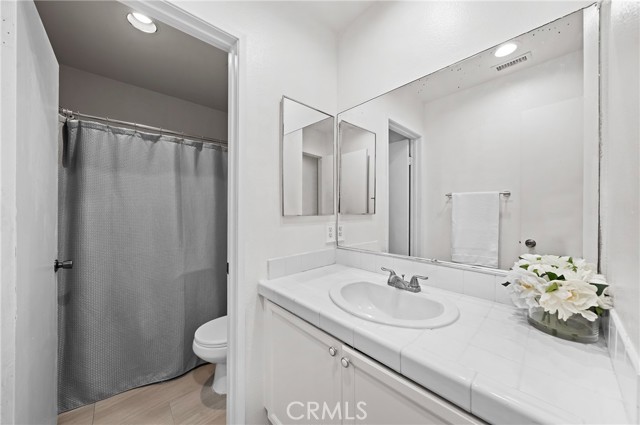 Detail Gallery Image 21 of 27 For 717 North Angeleno Avenue, Azusa,  CA 91702 - 4 Beds | 2/1 Baths