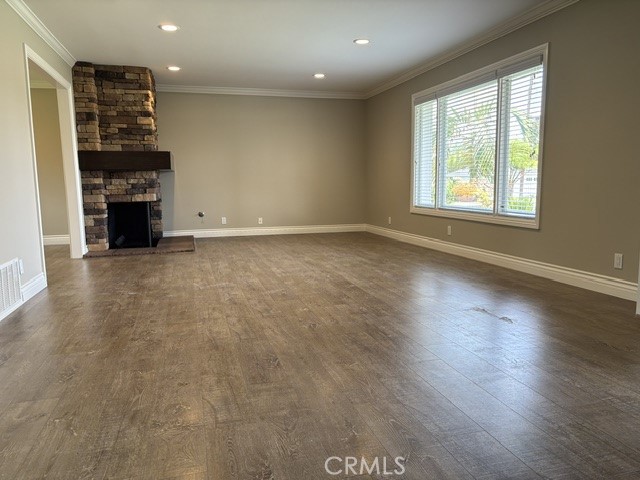 Detail Gallery Image 7 of 23 For 1821 Pitcairn Dr, Costa Mesa,  CA 92626 - 4 Beds | 3 Baths