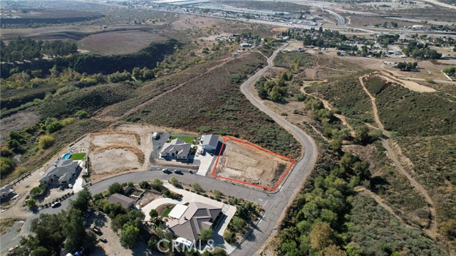 Detail Gallery Image 2 of 7 For 18611 Deercrest Estates, Devore,  CA 92407 - – Beds | – Baths