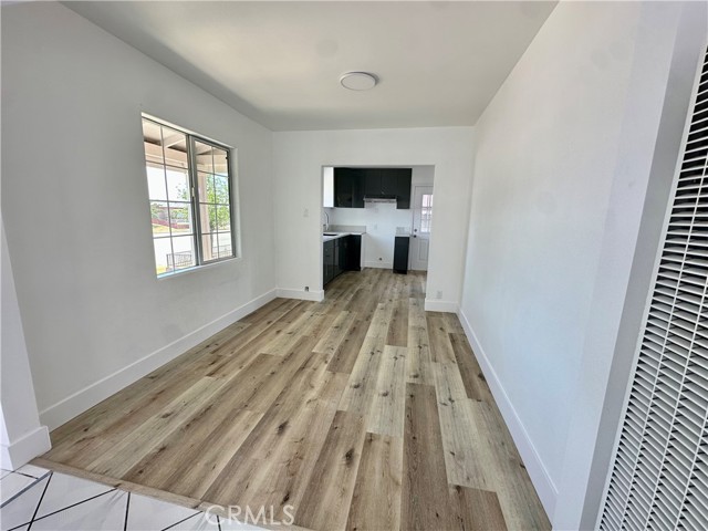 12219 S Main Street, Los Angeles CA: https://media.crmls.org/medias/e6da32f0-9109-4a87-ac6d-36625ce6bf0c.jpg