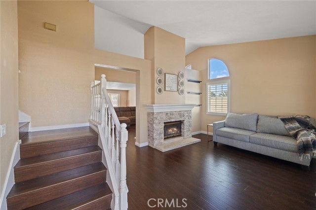 Image 3 of 52 For 42014 Roanoake St.