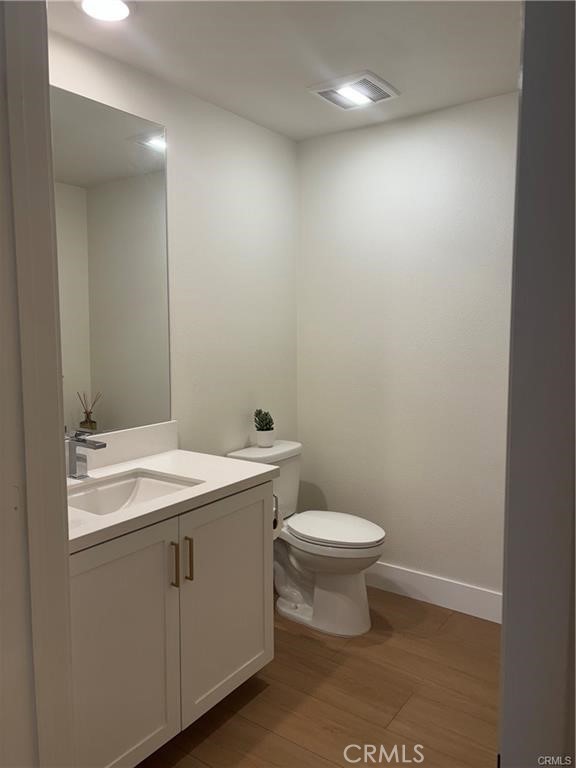 Detail Gallery Image 8 of 12 For 16175 Dawn Way #108,  Tustin,  CA 92782 - 1 Beds | 1/1 Baths