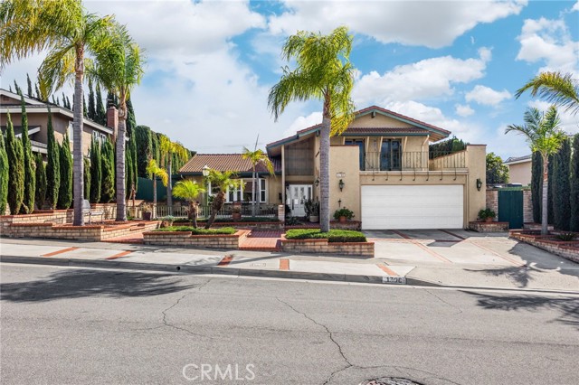 Detail Gallery Image 2 of 6 For 1796 Ravencrest Dr, Brea,  CA 92821 - 4 Beds | 3 Baths