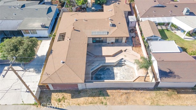 Detail Gallery Image 11 of 14 For 115 W Rancho Rd, Corona,  CA 92882 - 2 Beds | 2/1 Baths