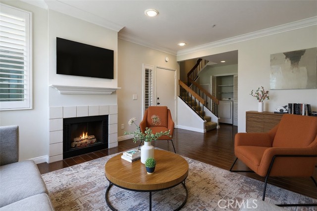 Detail Gallery Image 3 of 17 For 172 Gallery Way, Tustin,  CA 92782 - 2 Beds | 2/1 Baths