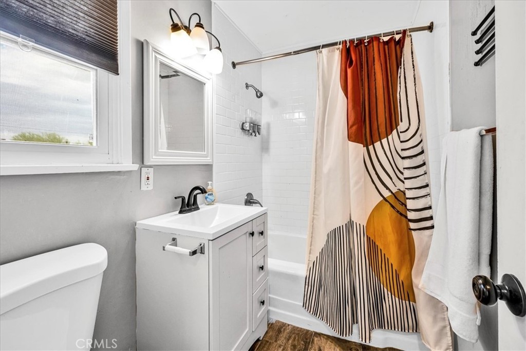 MLS #IV25238582 image #23