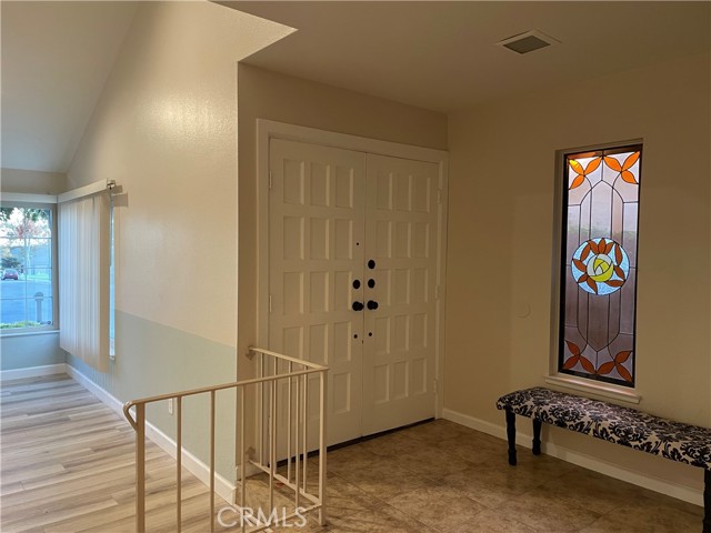 Detail Gallery Image 2 of 20 For 2059 Seaview Dr, Fullerton,  CA 92833 - 4 Beds | 2 Baths