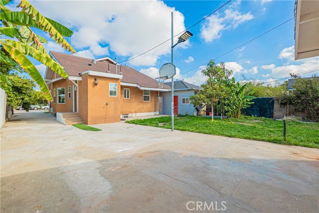 Detail Gallery Image 35 of 41 For 1330 W 48th St, Los Angeles,  CA 90037 - 4 Beds | 3/1 Baths