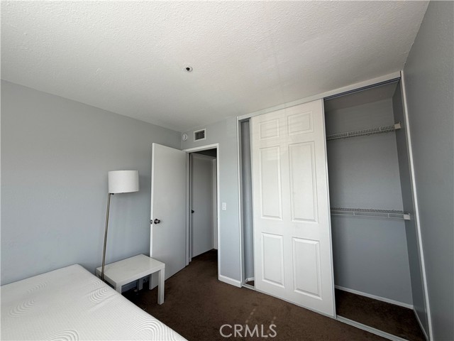 Detail Gallery Image 10 of 18 For 14932 Dandelion Ct, Fontana,  CA 92336 - 3 Beds | 2/1 Baths