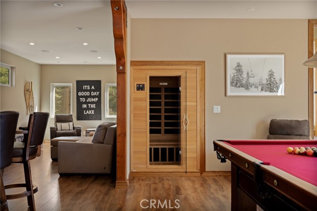 Detail Gallery Image 35 of 45 For 915 Trinity, Lake Arrowhead,  CA 92352 - 5 Beds | 3/1 Baths